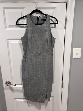 Banana Republic Gray Plaid Midi Sheath Dress